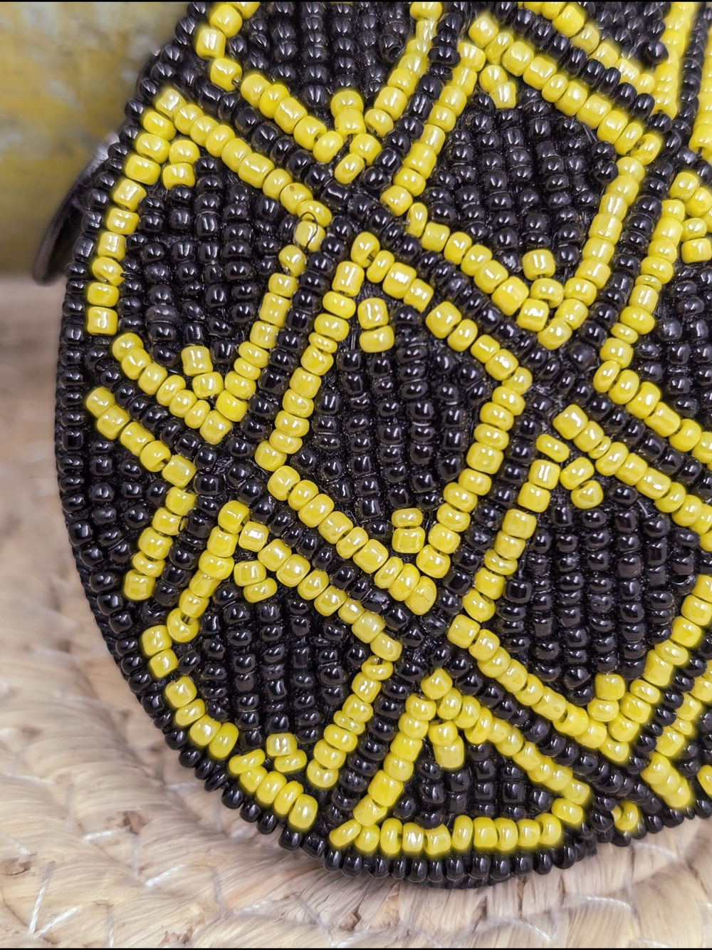 Mary Frances Hand Beaded Pineapple Keychain Wallet Summer Tropical Beach Mermaid - Picture 7 of 12
